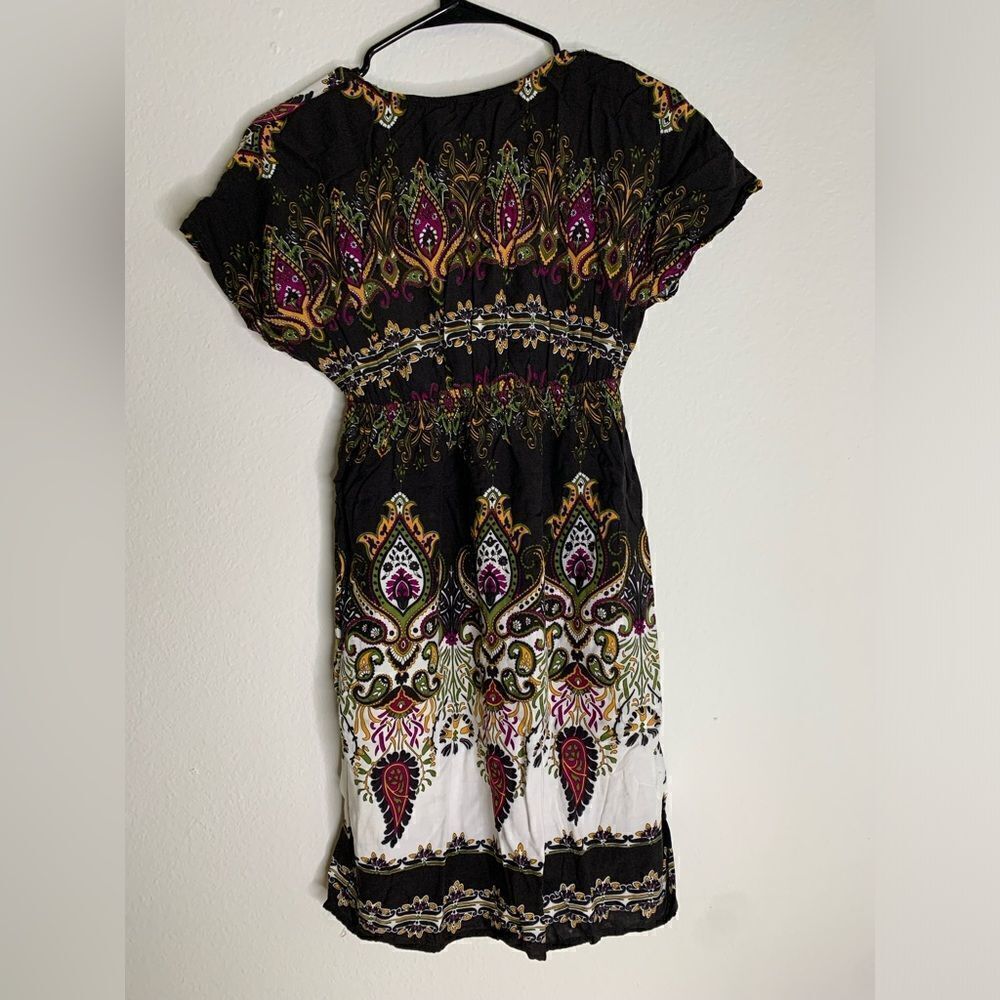 Colorful dress  - Picture 3 of 3